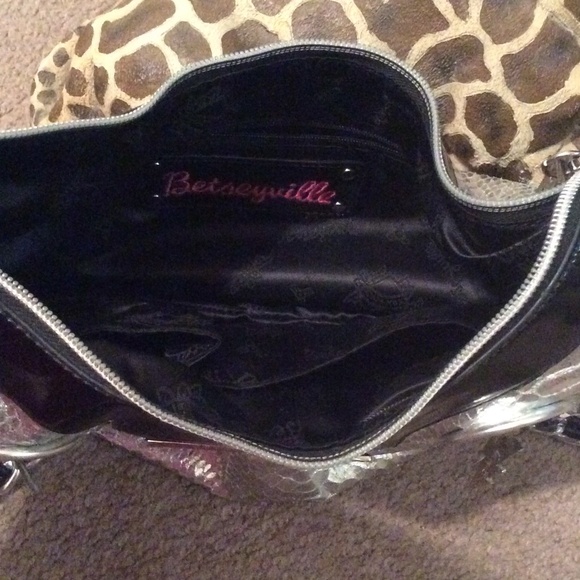 Silver CROSSBODY - Picture 3 of 4